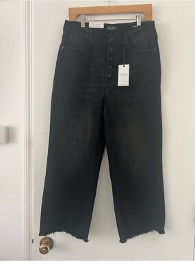 NWT Judy Blue High Straight wide Crop Jeans in Black size 11/30